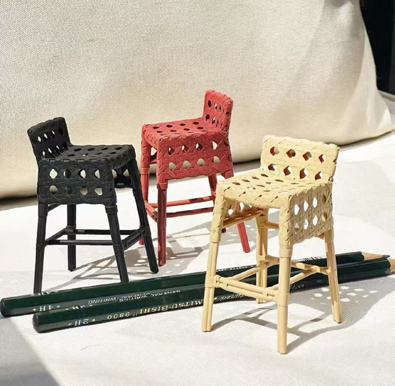 Set di sedie Windsor vintage i - Dollhouse Furniture Set recensione e prezzo