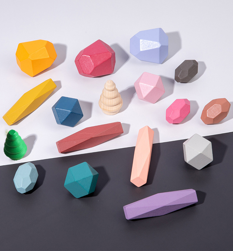 18 pezzi di blocchi di costruz - Wooden Blocks Stacking recensione e prezzo