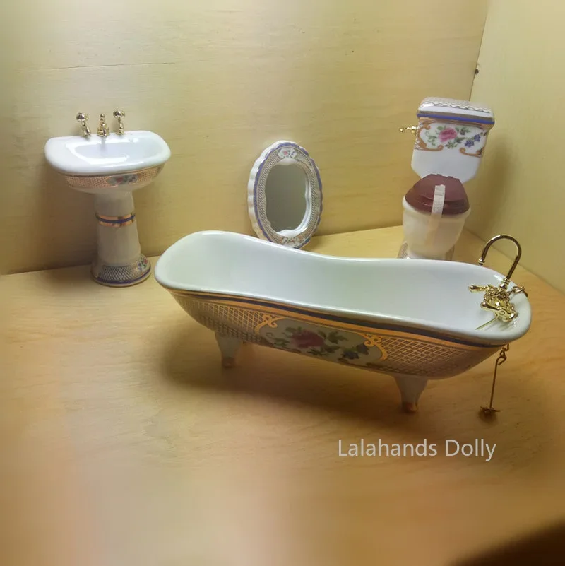 4 pezzi/set mini set da bagno  - Dollhouse Furniture Set recensione e prezzo
